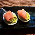 Nat728's cooksnap of when they made スモークサーモンとアボカドの玉子ボート♪.