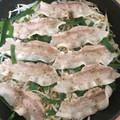 Holulele's cooksnap of when they made 簡単♪豚バラとにら・もやしの蒸し焼き♡.