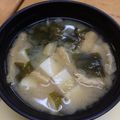 ♡★ハッピー★♡'s cooksnap of when they made 簡単☆油揚げ・豆腐・わかめのお味噌汁♪.