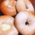 つまみ屋熊ノ介's cooksnap of when they made 簡単♪シンプルチーズベーグル.