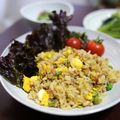 creo's cooksnap of when they made 挽肉とグリーンピースのスパイシー中華焼飯.