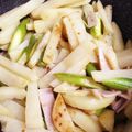 なか☆chibi's cooksnap of when they made *チーズ香る♪じゃがいもとアスパラ炒め*.