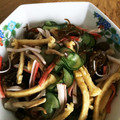 よろずやおよよ's cooksnap of when they made 簡単シメジとカニカマのもずく和え！.