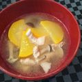まっきー♪３７'s cooksnap of when they made これアリです♪ズッキーニのお味噌汁.