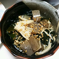 さこちゃん○´∀｀○'s cooksnap of when they made 蒟蒻とワカメときのこで便秘解消.
