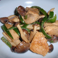 こすきえくん's cooksnap of when they made 鳥胸肉とピーマンとしめじのマヨネーズ炒め.