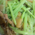 sabiane's cooksnap of when they made 【簡単】ミズ（山菜）とつがる漬けの和え物.