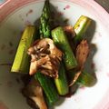 だいだいぴょん's cooksnap of when they made 《アスパラと舞茸のバタポン炒め》.