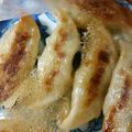 新米ママの時短飯's cooksnap of when they made お箸が止まらない！ウマウマ餃子♡.