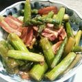 SARINGER's cooksnap of when they made アスパラ、ベーコンときのこのバタポン炒め.