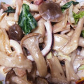 魅華千's cooksnap of when they made キャベツといかの醤油マヨ炒め.