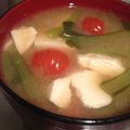 anqijiamei's cooksnap of when they made ミニトマトのお味噌汁.