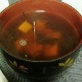 ヨシヨッシー's cooksnap of when they made 簡単！塩昆布とお豆腐のお吸い物♪.