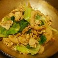 nseino's cooksnap of when they made 眠りを誘う♡レタスと豚肉のピリ辛炒め.