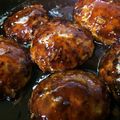 いそづかさん's cooksnap of when they made 肉汁たっぷり☆ジューシーハンバーグ.