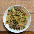 maryry's cooksnap of when they made 豚肉とジャガイモの黒コショウ炒め.