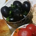 せっちゃんちゃん's cooksnap of when they made ワインにぴったりオリーブのアンチョビ炒め.