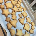まめたろう５５'s cooksnap of when they made コストコパンケーキmixでバタークッキー.
