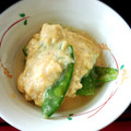 まりまり55's cooksnap of when they made 春の味！簡単！さやえんどうの卵とじ.