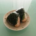 もぐもぐほっぺ's cooksnap of when they made ♡ごま油香る鮭フレークと大葉のおにぎり♡.