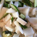 ★かおっち★'s cooksnap of when they made きゅうりと長芋の梅ポン和え♪.