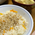 みんみんみらくるん's cooksnap of when they made ツナ缶とにんじんの炊き込みご飯.
