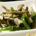 miyabi's cooksnap of when they made 高菜漬けときのこのピリ辛炒め.