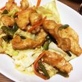 yenkyo's cooksnap of when they made 鶏むね肉の回鍋肉風！オイスター味噌炒め.