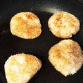 かーみままん's cooksnap of when they made 簡単、フライパンで焼きおにぎり.