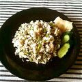madamーyuri's cooksnap of when they made 春菊効き飯大人飯。【菊菜飯】.