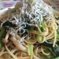 みかんりぇ's cooksnap of when they made 小松菜としめじとちりめんの和風パスタ.