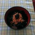 ラリー＆サラ's cooksnap of when they made 簡単朝ご飯 鮭ほぐしと食べるラー油の丼.