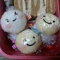 ヨッスィー☆'s cooksnap of when they made 簡単キャラ弁＊てるてる坊主ラップおにぎり.