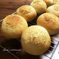 まんまるたまご's cooksnap of when they made ひよこ豆入りカレーパン.