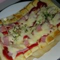 なでしこ322's cooksnap of when they made 節約☆パンの耳でピザ風.