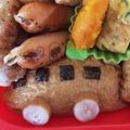 ★こまみ☆'s cooksnap of when they made キャラ弁☆バスいなり寿司.