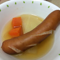 万年新人嫁's cooksnap of when they made 大根とソーセージのコンソメ煮.