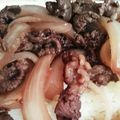 Ｍｒ．ポテトヘッド's cooksnap of when they made 赤ワインで濃いめの牛丼.