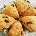 ドルフィンサーモン's cooksnap of when they made 材料コレだけ‼HMで簡単チョコスコーン☆.