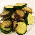かどりんこ's cooksnap of when they made ナスとズッキーニのニンニク炒め.
