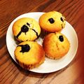 canaゑ's cooksnap of when they made 簡単！ブルーベリーチーズマフィン.