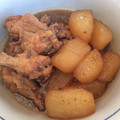 Lyon000's cooksnap of when they made 生姜の香り豊かな鶏手羽中と大根の煮物.