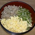 クックA2XNDK☆'s cooksnap of when they made ホントに簡単な三色丼.