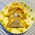 にきけん's cooksnap of when they made *ギョーザの皮で小豆パイ*.