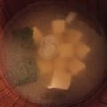 H♡S's cooksnap of when they made 一番早い! 豆腐とワカメの味噌汁.