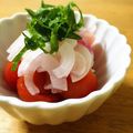 mariたん☆'s cooksnap of when they made 【ベース菜 玉ねぎマリネ】トマトサラダ.