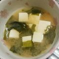 もぐ・ω・くま's cooksnap of when they made 一番早い! 豆腐とワカメの味噌汁.