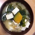 ともぱんたから's cooksnap of when they made ＊かぼちゃとたまねぎの味噌汁＊.
