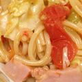 Takire's cooksnap of when they made 春ｷｬﾍﾞﾂとﾌﾚｯｼｭﾄﾏﾄのパスタ.