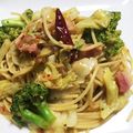ぴぃとんちゃん's cooksnap of when they made 簡単！鶏肉ブロッコリーのアンチョビパスタ.